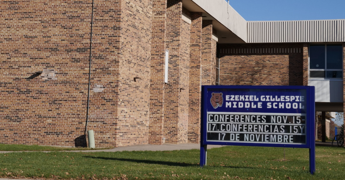 Wisconsin sees record-breaking number of voters in state superintendent primary election as Underly and Kinser advance